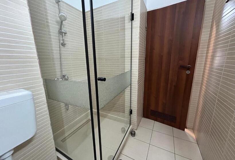 펜트하우스 룸, Vila Alma