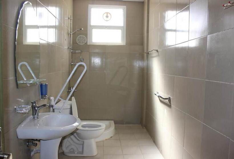 Апартаменты 2 Спальни, Al Amoria Furnished Apartments 3