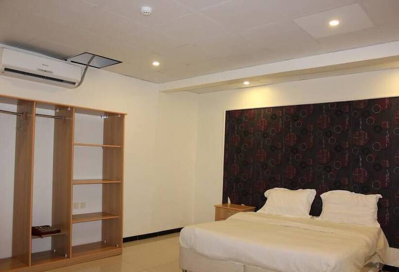 Апартаменты 2 Спальни, Al Amoria Furnished Apartments 3