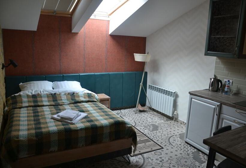 اتاق اکونومی, Sands Of Time