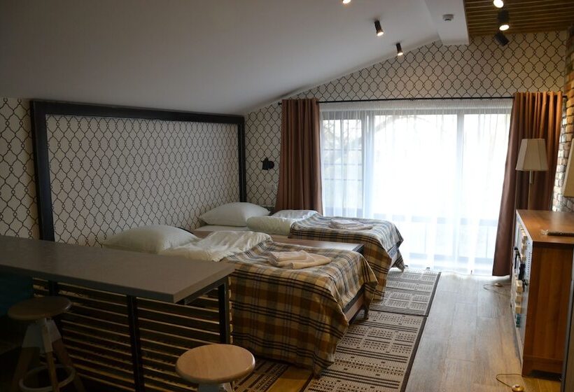 اتاق لوکس, Sands Of Time