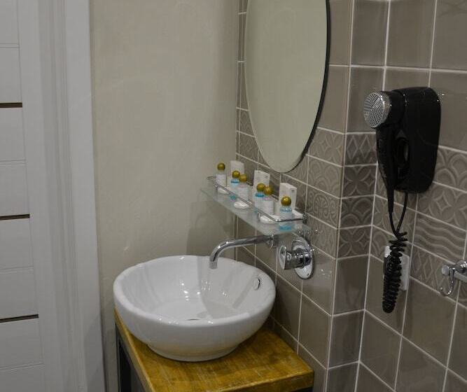 استودیو خانوادگی, Sands Of Time