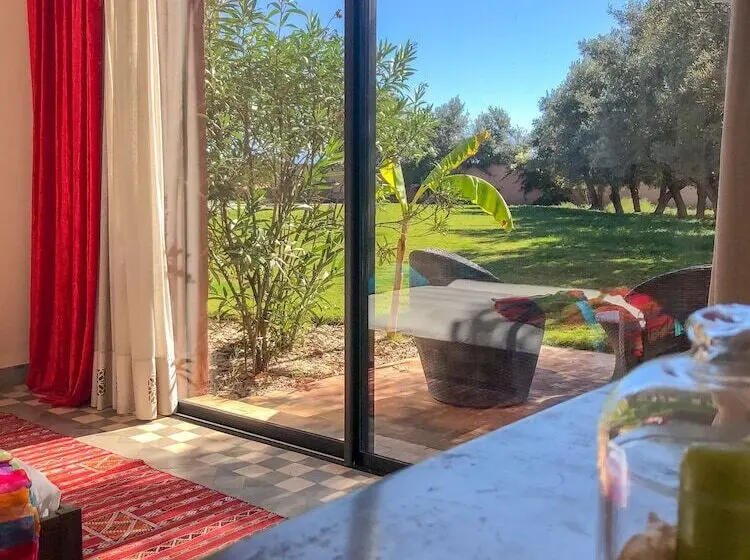 Villa 2 Makuuhuonetta, Villa Kristy