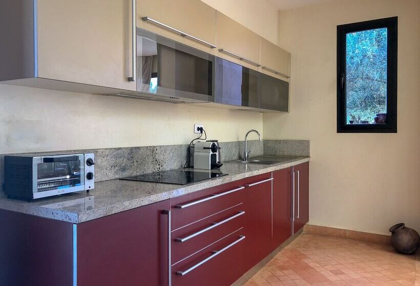 ویلای 2 خوابه, Villa Kristy