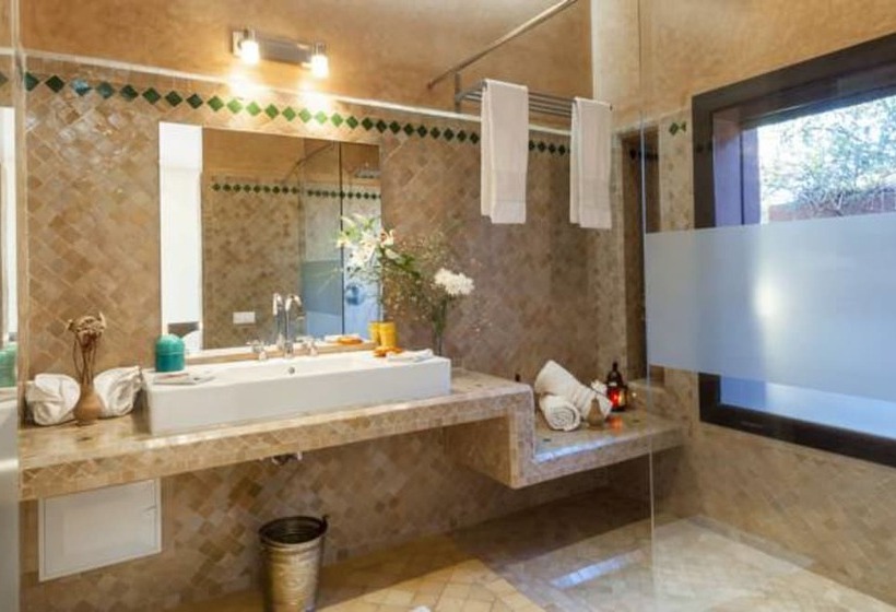 ویلای 5 خوابه, Villa Kristy