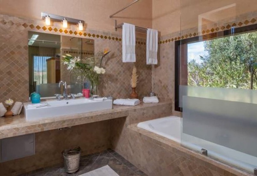 ویلای 5 خوابه, Villa Kristy