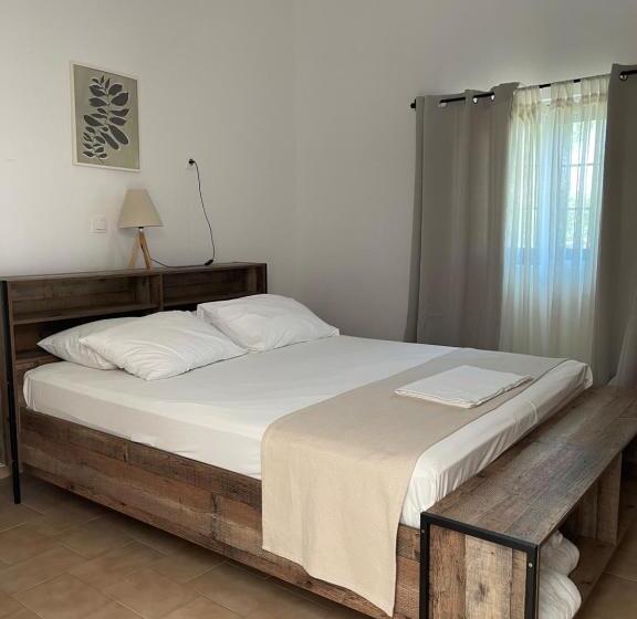 בונגלו סטנדרט 2 חדרי שינה, Eco Beach And Magic Garden