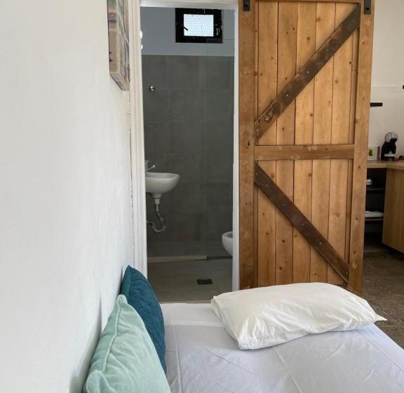 חדר משפחתי, Eco Beach And Magic Garden