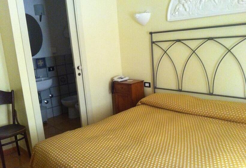 スタンダードルーム, La Foresteria