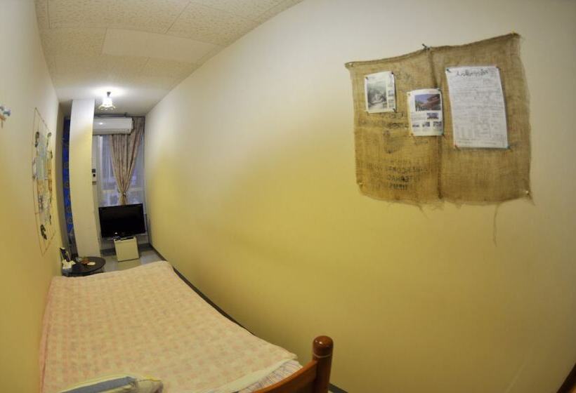 اتاق اکونومی, An An Guest Inn