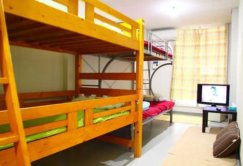 اتاق استاندارد با تخت‌های تاشو, An An Guest Inn