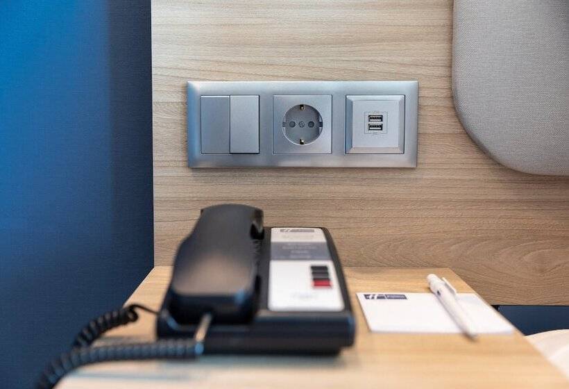 スタンダードルーム, Holiday Inn Express Porto City Centre, An Ihg