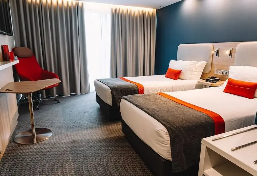 スタンダードルーム, Holiday Inn Express Porto City Centre By Ihg
