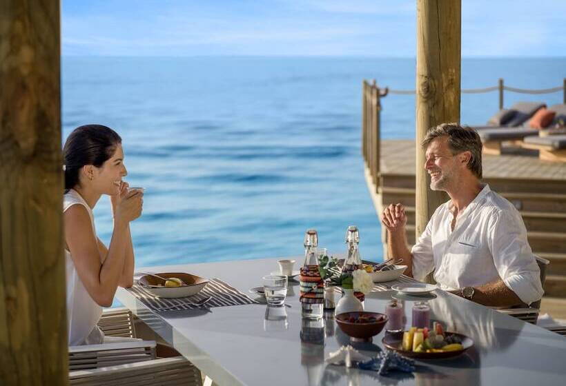 2침실 아파트 풀장구비, Intercontinental Maldives Maamunagau Resort With Club Benefits Ihg