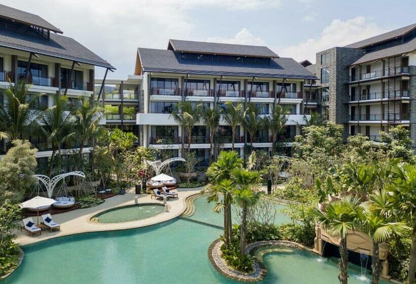 Номер Deluxe, Pullman Ciawi Vimala Hills Resort