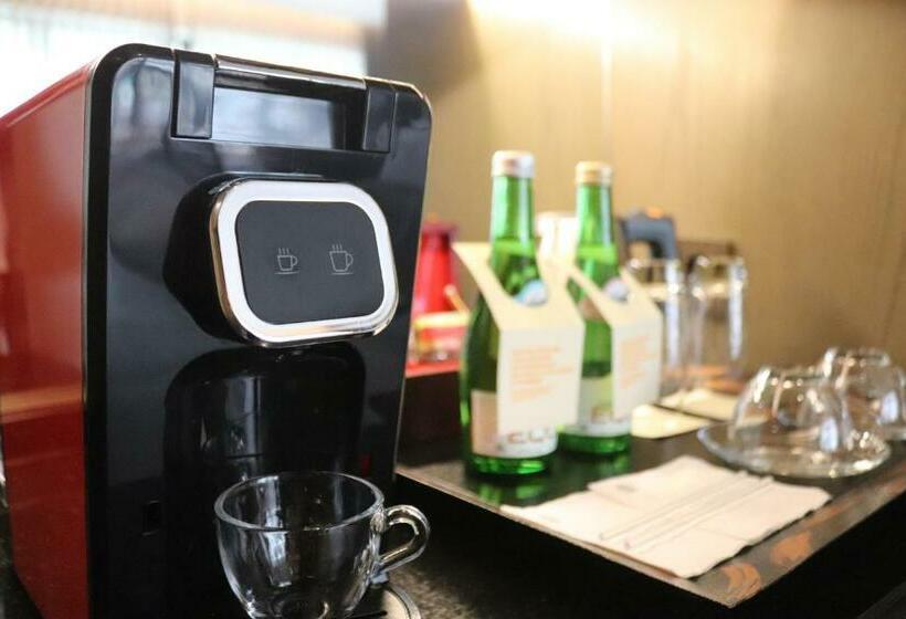 이그제큐티브 스위트, Pullman Ciawi Vimala Hills Resort