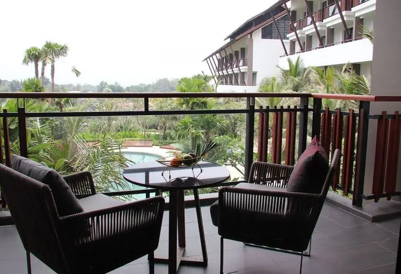 Habitación Ejecutiva, Pullman Ciawi Vimala Hills Resort