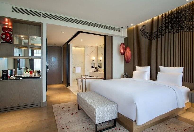 이그제큐티브 룸, Pullman Ciawi Vimala Hills Resort