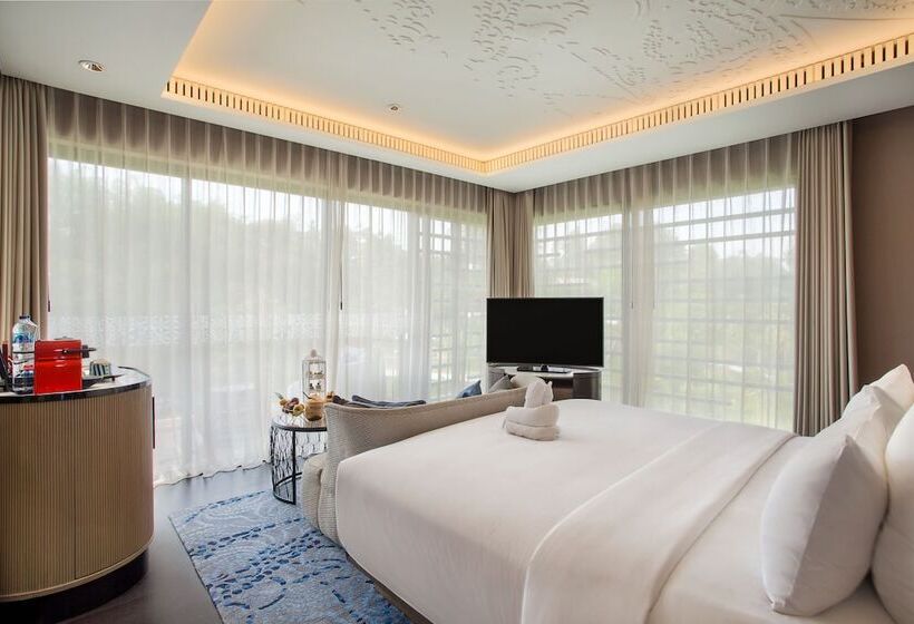 수영장이 있는 3베드룸 빌라, Pullman Ciawi Vimala Hills Resort