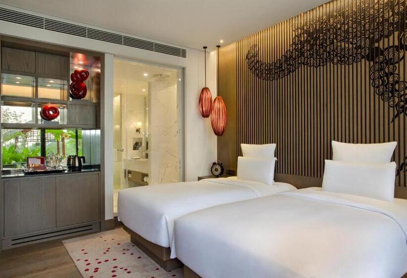 디럭스 룸, Pullman Ciawi Vimala Hills Resort