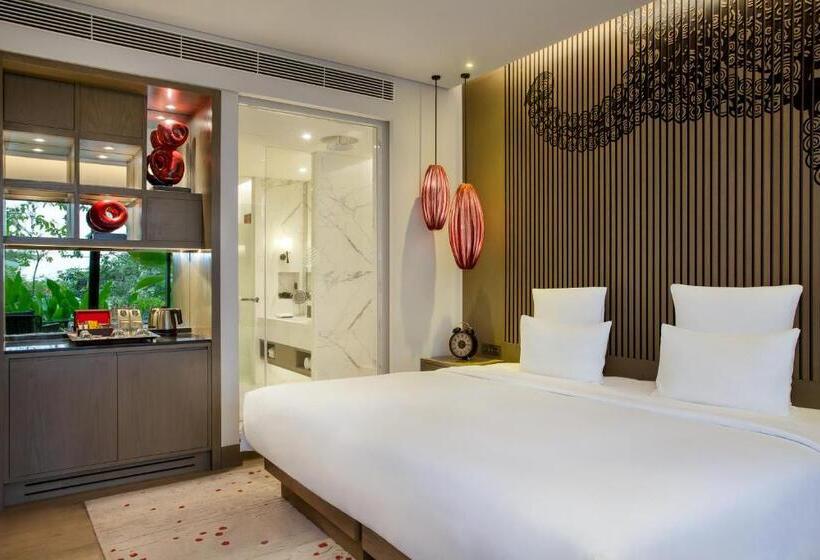 Номер Deluxe Кровать Кинг, Pullman Ciawi Vimala Hills Resort