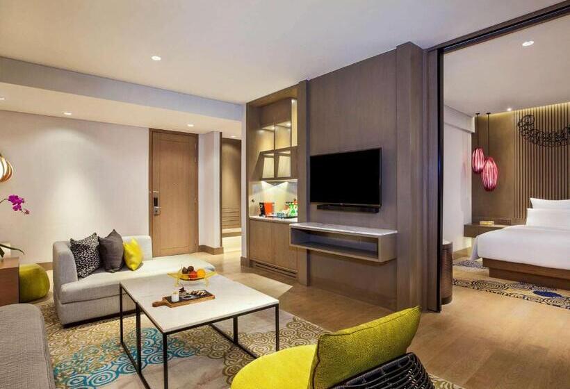 스위트 킹사이즈 침대, Pullman Ciawi Vimala Hills Resort