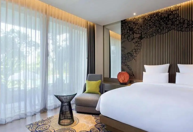 Suite Cama King, Pullman Ciawi Vimala Hills Resort