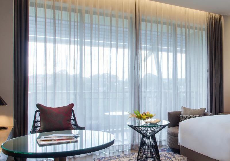 이그제큐티브 룸, Pullman Ciawi Vimala Hills Resort