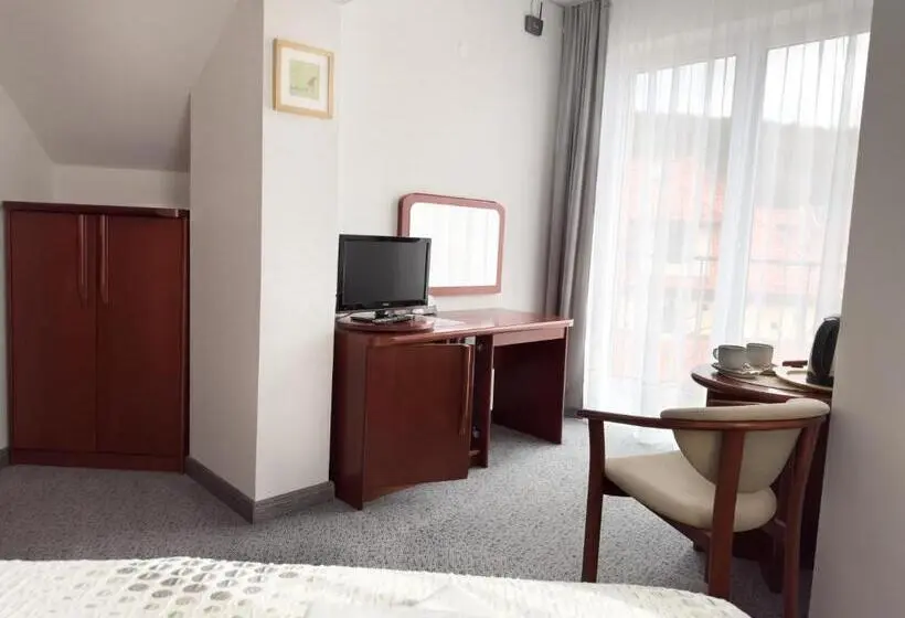 اتاق لوکس, Pensjonat Przy Deptaku W Centrum Polanicy Zdrój