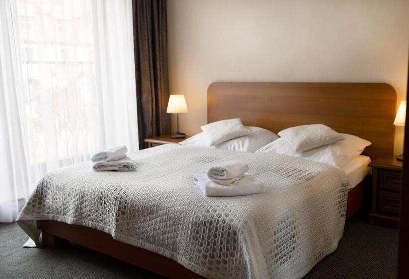 带1个卧室的公寓, Pensjonat Przy Deptaku W Centrum Polanicy Zdrój