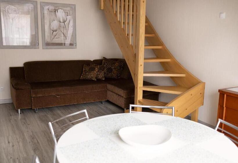 带两个卧室的复式公寓, Pensjonat Przy Deptaku W Centrum Polanicy Zdrój