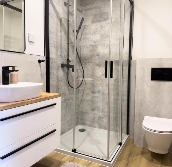 带阳台的豪华间, Pensjonat Przy Deptaku W Centrum Polanicy Zdrój