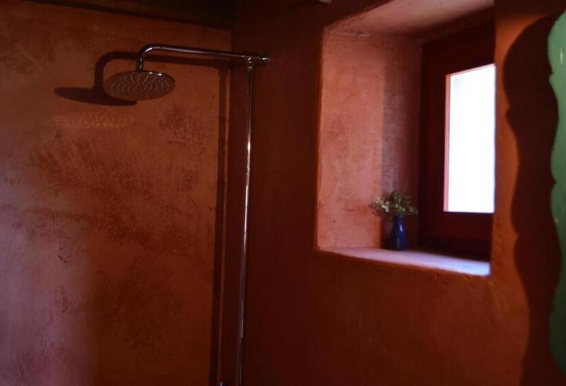 غرفة قياسية مطلة على الجبل, Anemi Country Cottage Inn