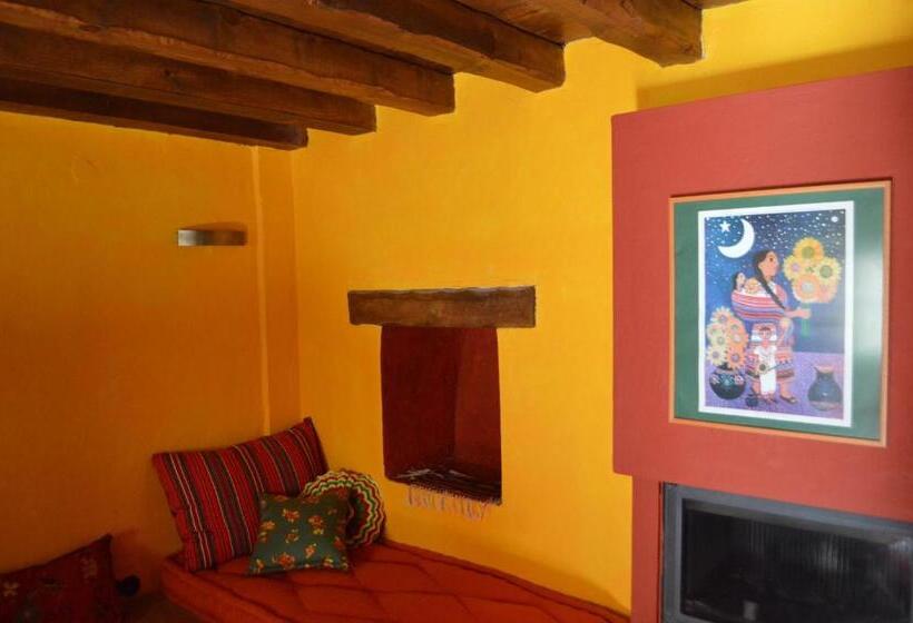 غرفة ديلوكس, Anemi Country Cottage Inn