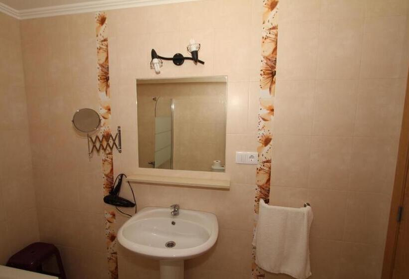 آپارتمان 3 خوابه, Costa & Isaias Apartamentos