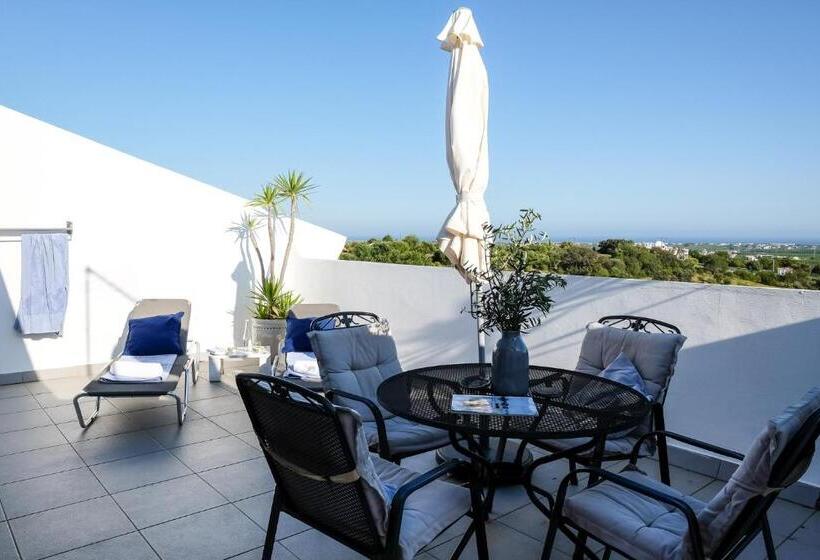 Студия Deluxe, Casa Verdazul