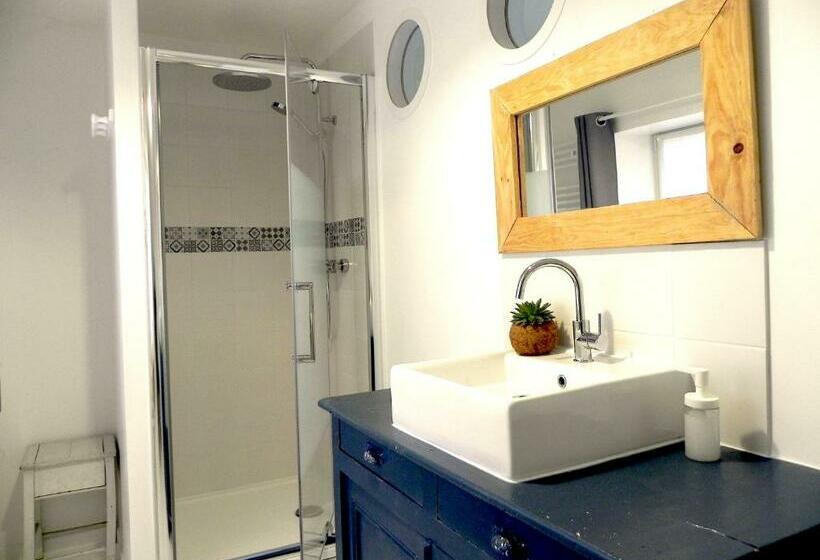 스탠다드 룸, La Fontaine De Resnel