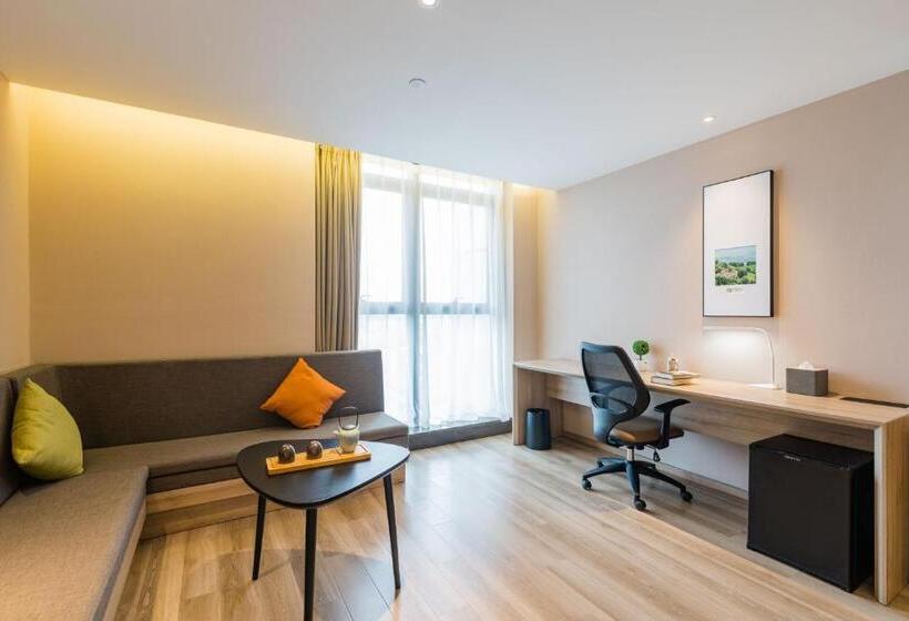 Номер Стандарт, Atour