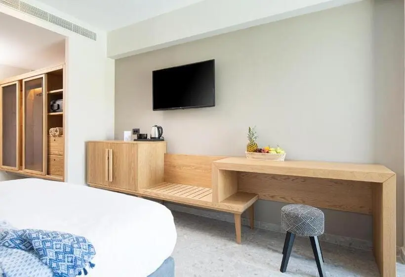 اتاق سوپریور, Portes Lithos Luxury Resort