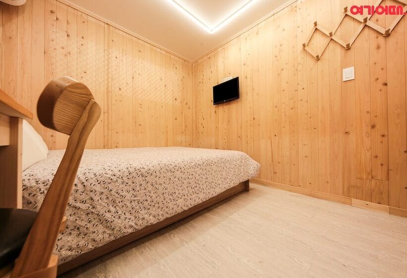 Camera Deluxe, Insadong R Guesthouse