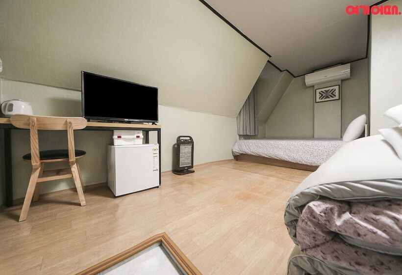 Camera Familiare, Insadong R Guesthouse