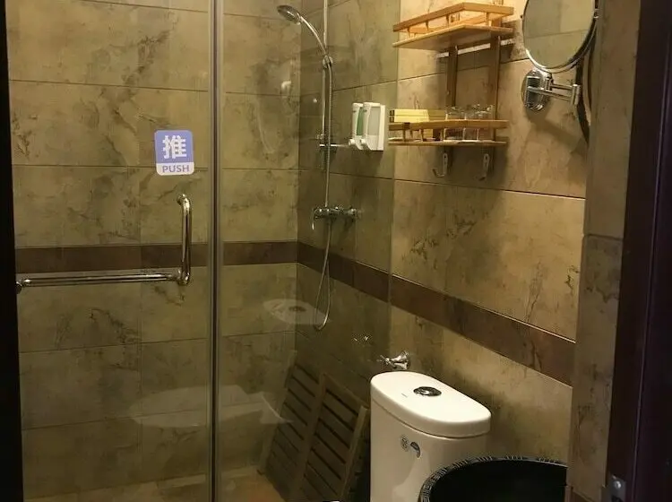 اتاق خانوادگی, Pingan
