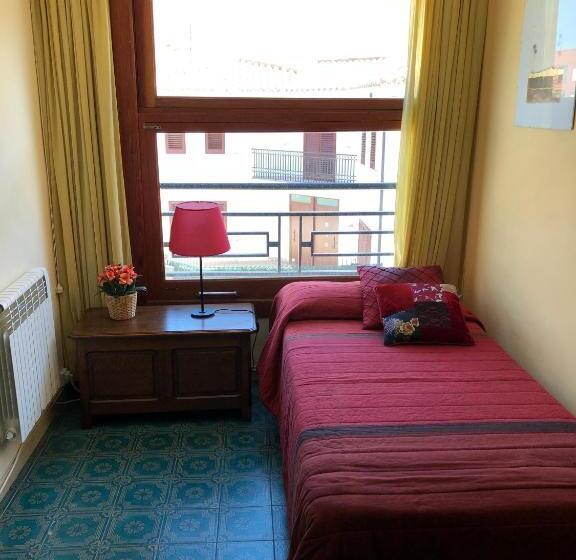 Дом 1 Спальня, Casa Rural Casa Maria
