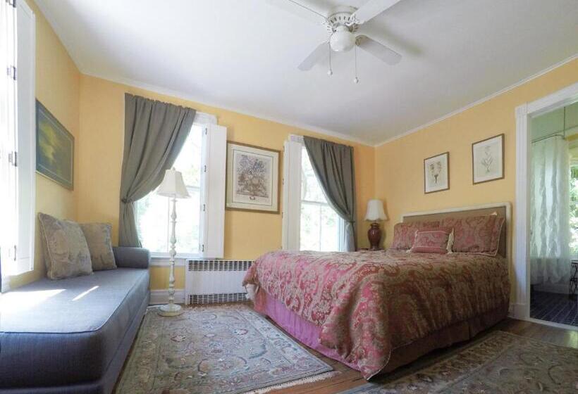 غرفة ديلوكس, The Fox And Owl Inn