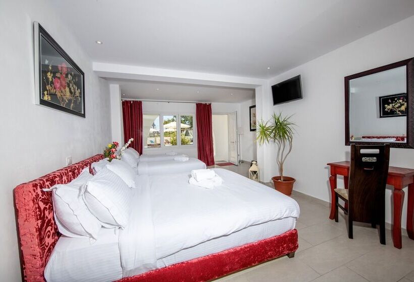 סוויטה משפחתית, Arlene Boutique