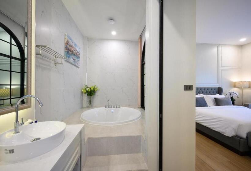 Вилла с 1 спальней и бассейном, Villa Seville