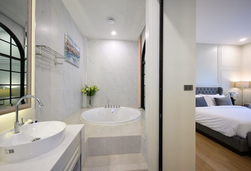 Вилла с 1 спальней и бассейном, Villa Seville