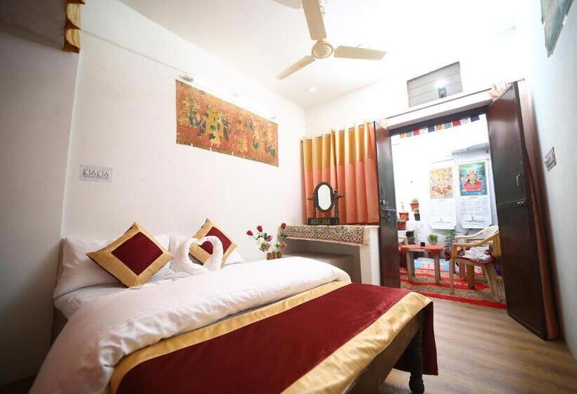豪华单人间, Mother Homestay
