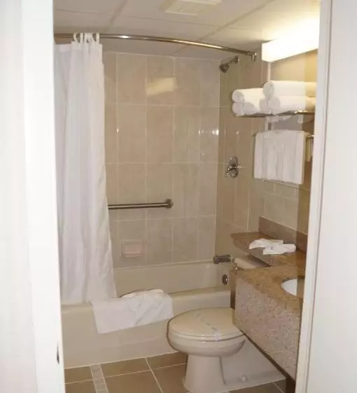 キングサイズベッドのスイートルーム, Beau Rivage Beach Resort