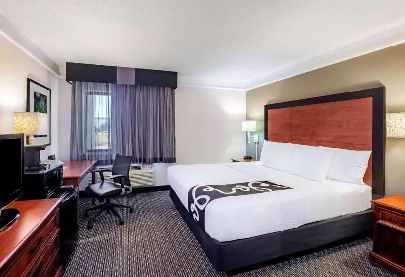 Standard-invahuone King-vuode, La Quinta By Wyndham Houston Baytown East